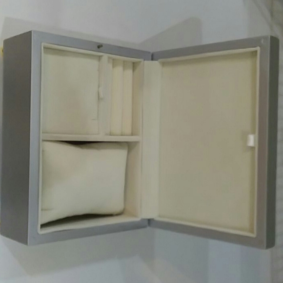 Jewelry Music Box - Picture 2 of 3